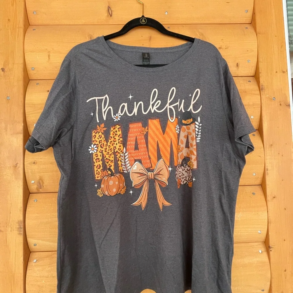 Thankful Mama Thanksgiving Holiday Graphic Tee. Plus Size 2X - Picture 6 of 6